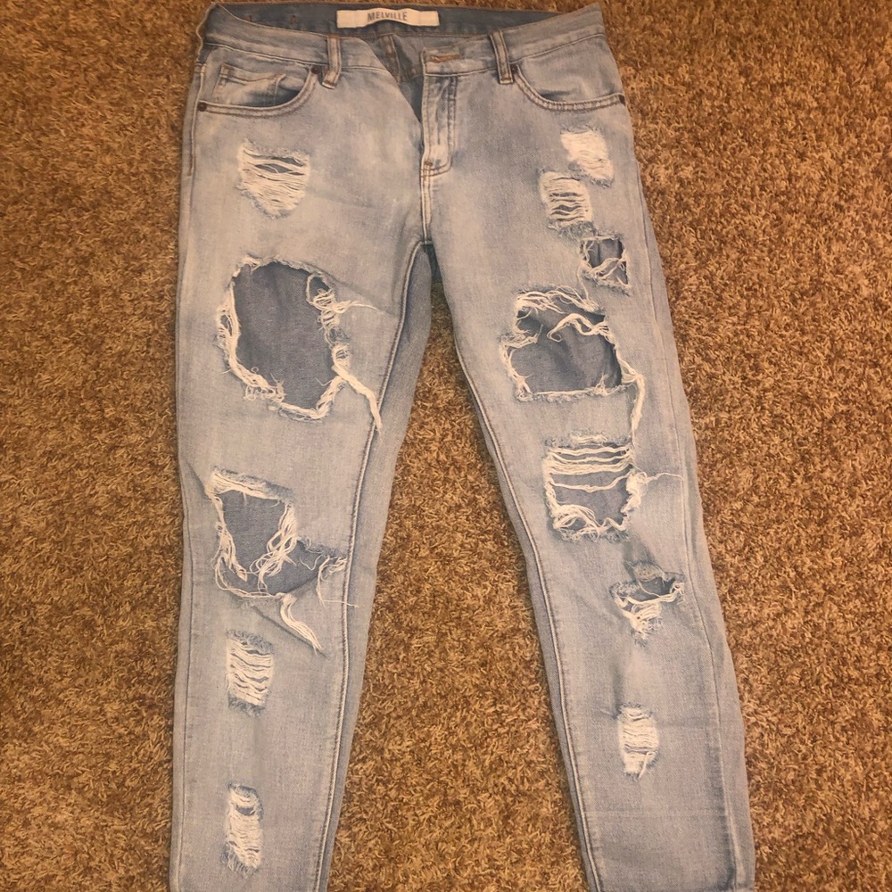 brandy Melville ripped skinny jeans